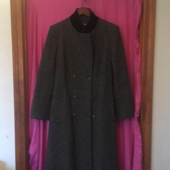 Vintage Opera Peacoat - Picture 2 of 8